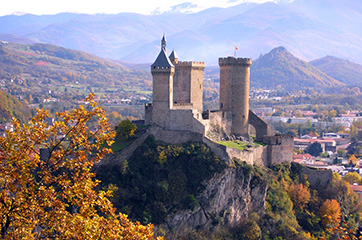 Photo du château de Foix pour illustrer les interventions de débouchage de canalisation sur le département de l'Ariège, en Occitanie